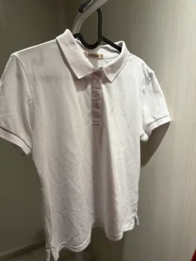 Poleras tipo polo para niños en rojo y negro - miniatura 5