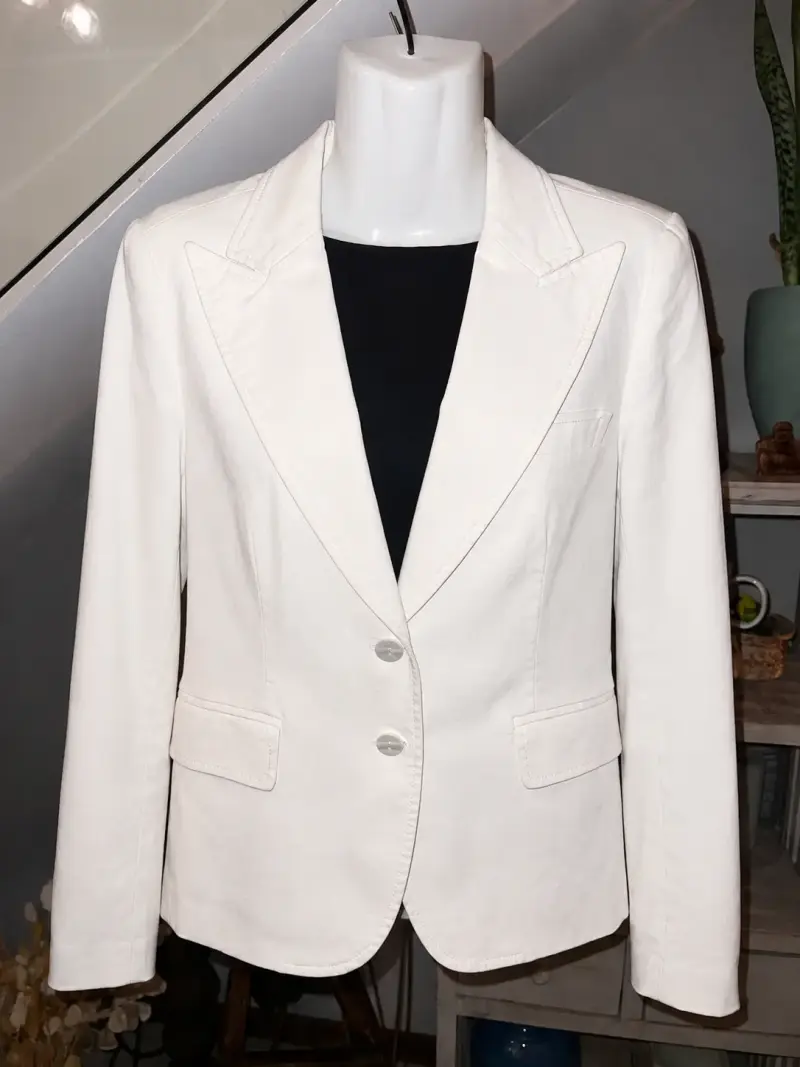 Blazer blanco elegante para mujer - 4