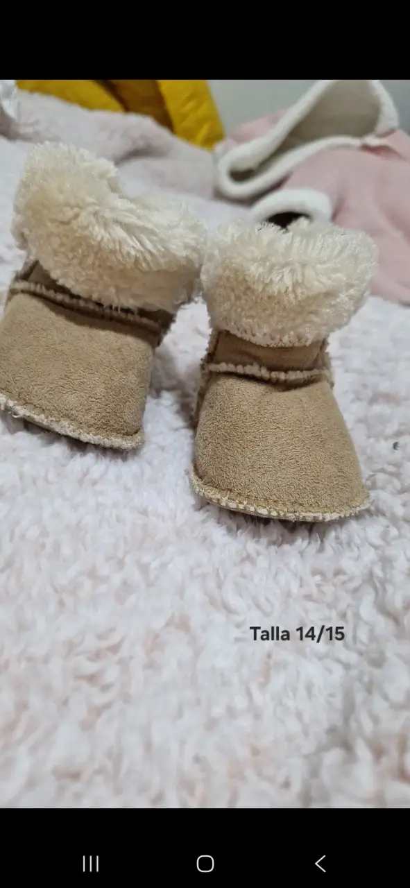 Botines de bebé con forro de lana talla 14/15