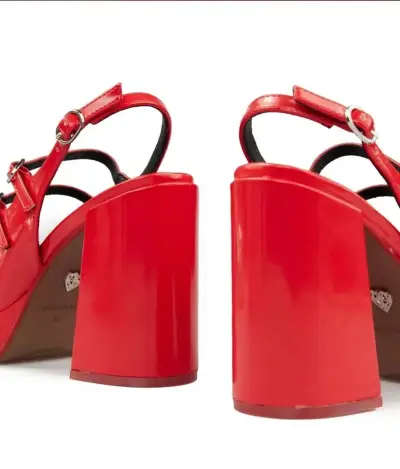 Zapatos C Moran talla 39 tacón rojo con plataforma - miniatura 3