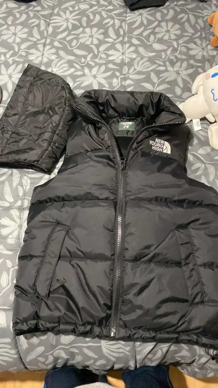 Chaleco acolchado negro New Young High - 1