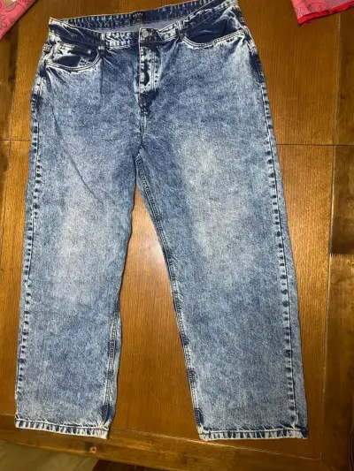 Jeans de mezclilla azul para hombre talla 44 - miniatura 1