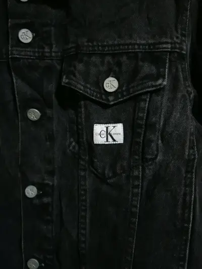 Chaqueta de mezclilla Calvin Klein negra - miniatura 2