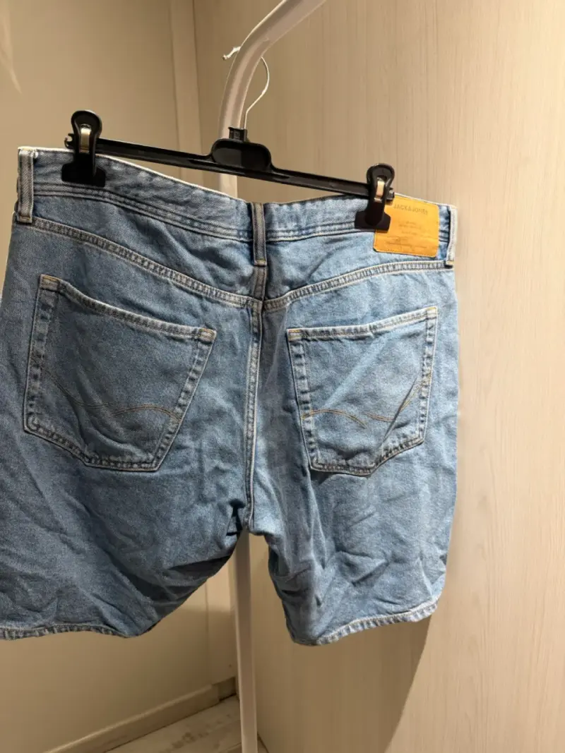 Shorts de mezclilla Jack & Jones para hombre - 2