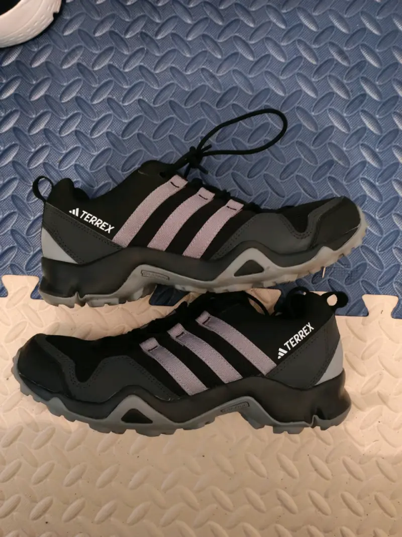 Zapatillas de trekking Adidas Terrex negras mujer - 1