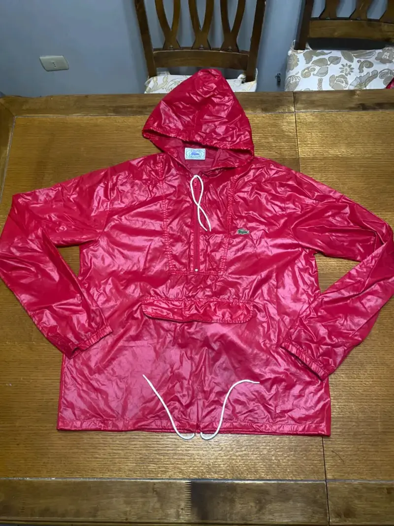 Cortaviento Lacoste en colab con izod talla M - 3