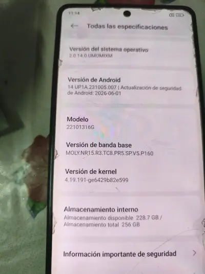 Smartphone Xiaomi con HyperOS - miniatura 5