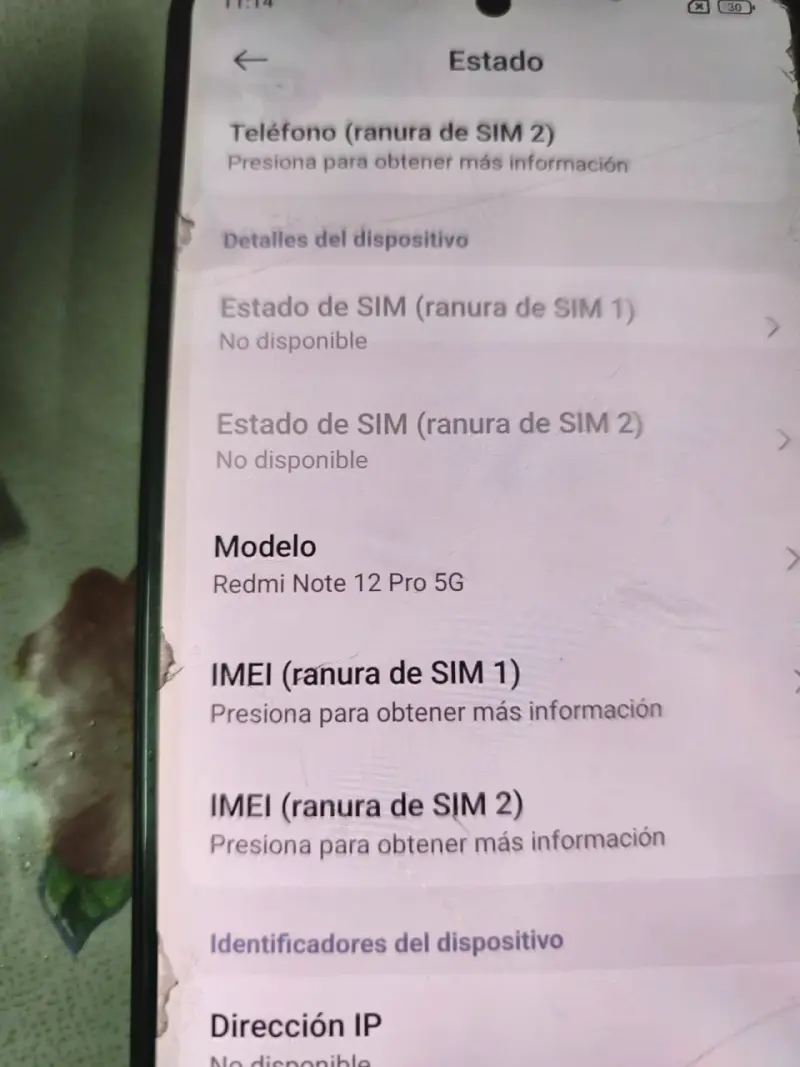 Smartphone Xiaomi con HyperOS - 6