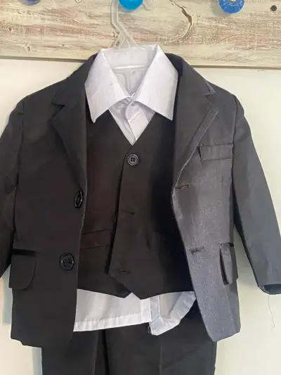 Traje formal para niño color negro - miniatura 2