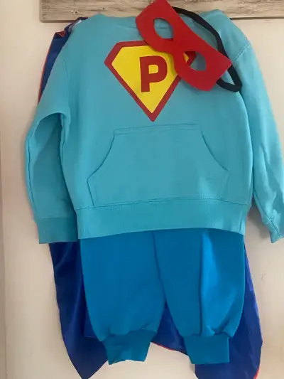 Disfraz de Super Pocoyo con capa y másc - miniatura 2