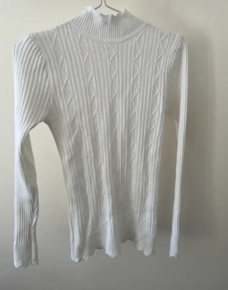 Suéter blanco para mujer - 1