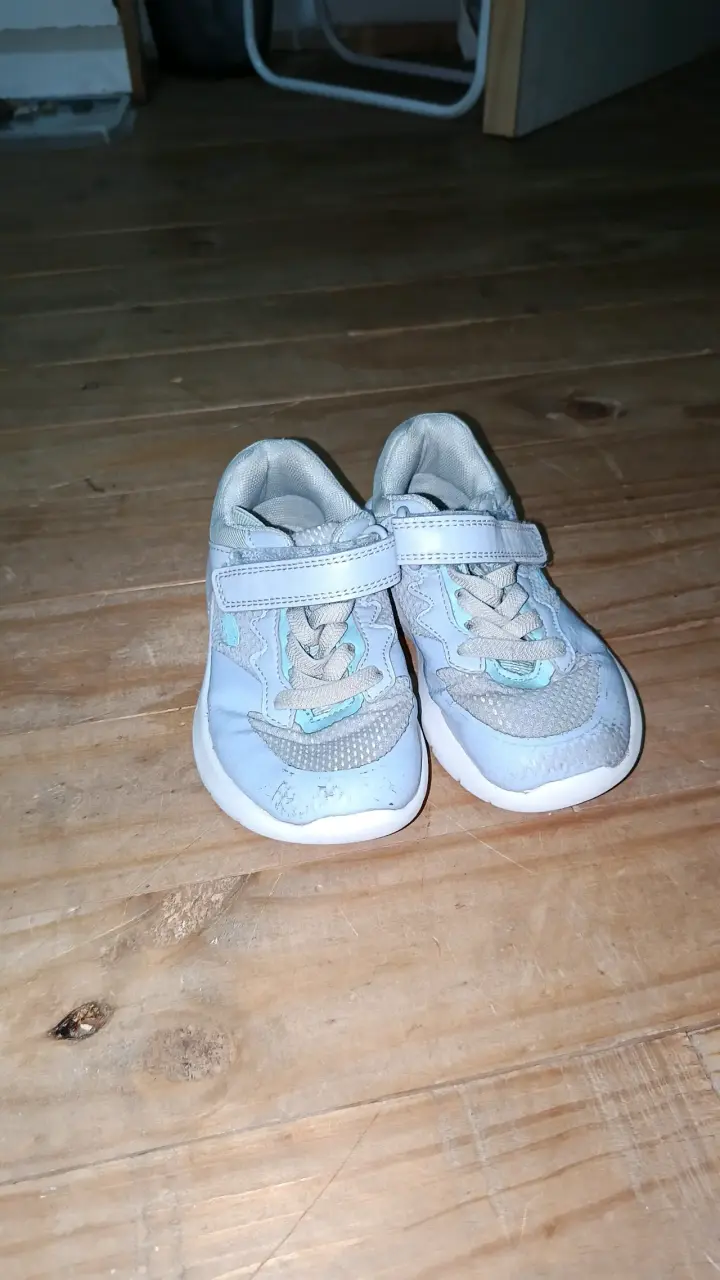 Zapatillas deportivas grises para niños talla 29 - 2