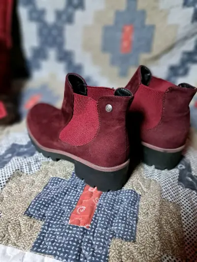 Botines burdeos de gamuza para mujer - miniatura 2