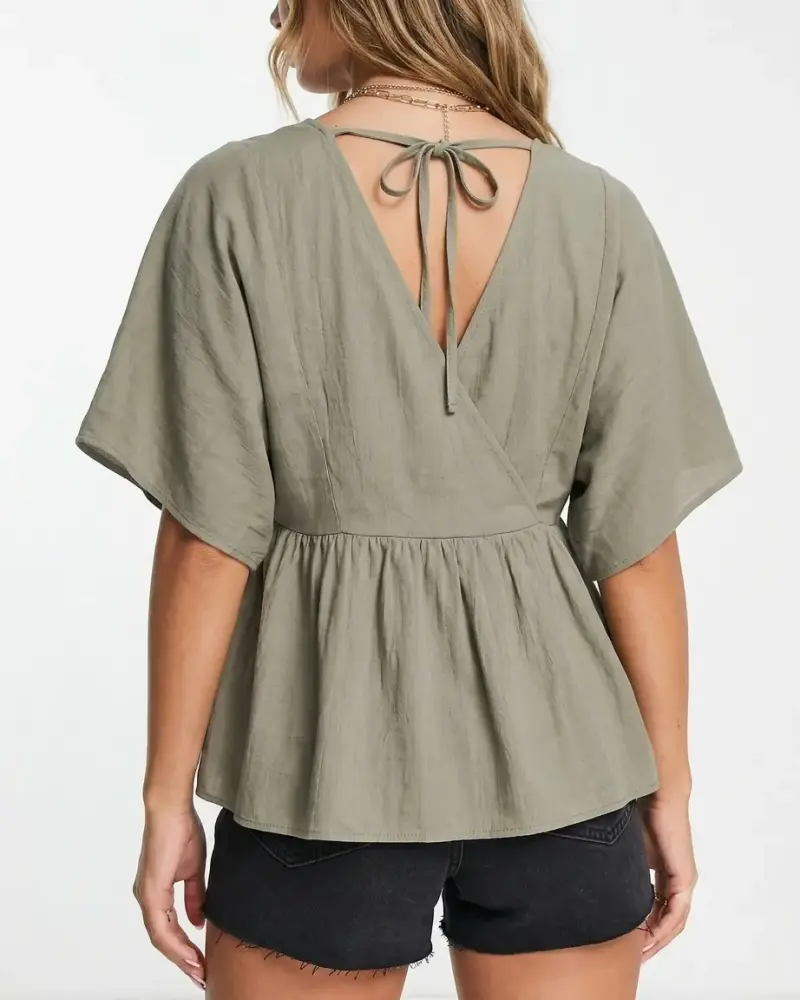 Blusa marca Asos talla M verde diseño cruzado - 5