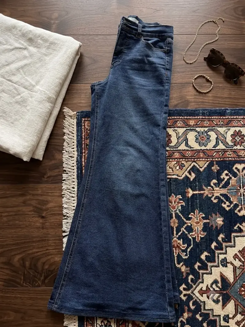 Jeans acampanados Sofía Vergara talla 38 - 2