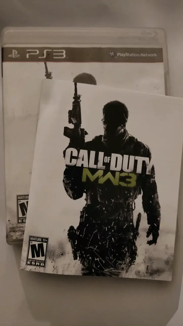 Juego PS3 Call of Duty MW3 en buen estado - 2
