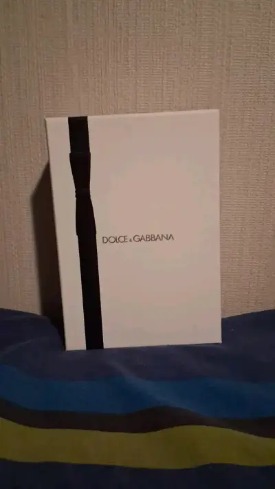 Perfume Dolce & Gabbana en caja original - miniatura 1