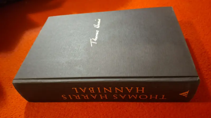 Libro 'Hannibal' de Thomas Harris en tapa dura - 1