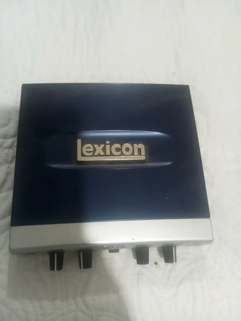 Interfaz de audio Lexicon Alpha USB - 6