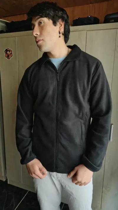 Chaqueta polar negra para hombre HASTA xxxl - miniatura 1