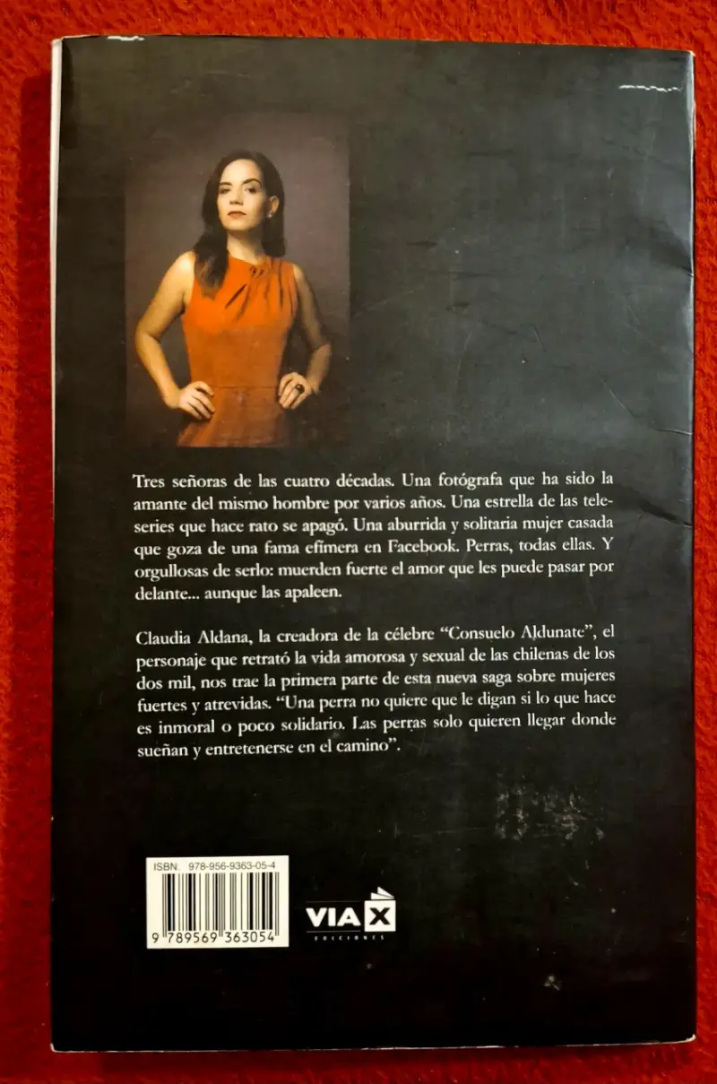 Libro 'La Ética de las Perras' de Claudia Aldana - 2
