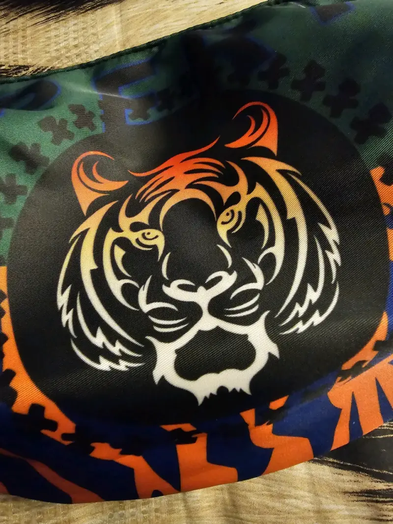 Bolso bandolera con diseño de tigre - 2