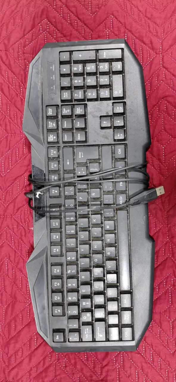 Teclado y mouse gamer RGB - 4