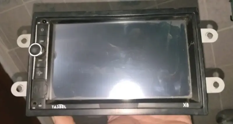 Pantalla táctil para auto Tasbel X8 - 1