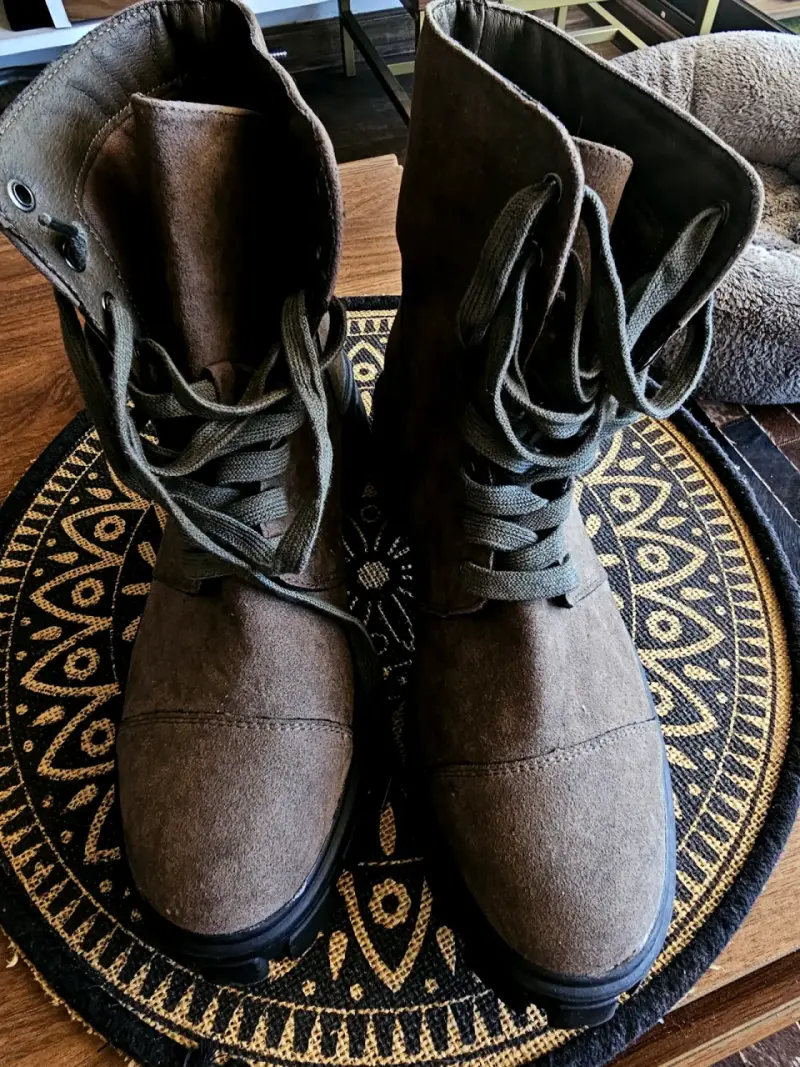 Botines de gamuza marrón con suela gruesa - 3