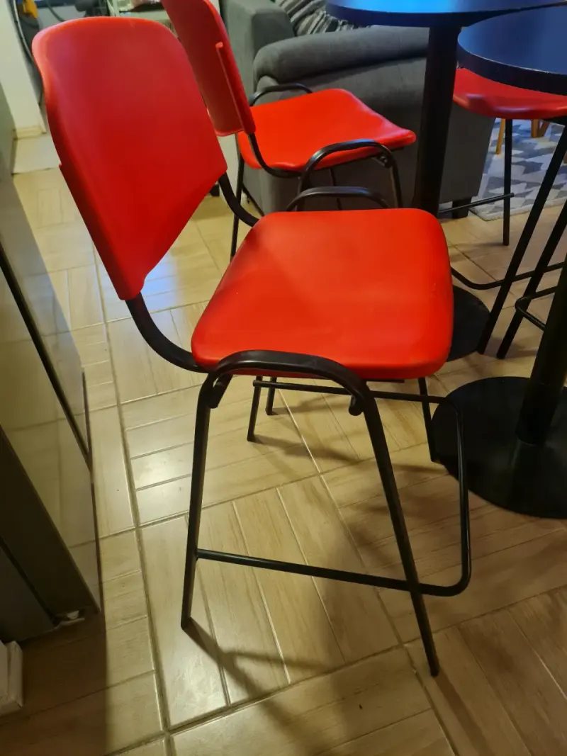 Juego de mesas y sillas modernas para comedor - 2