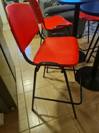 Juego de mesas y sillas modernas para comedor - miniatura 2