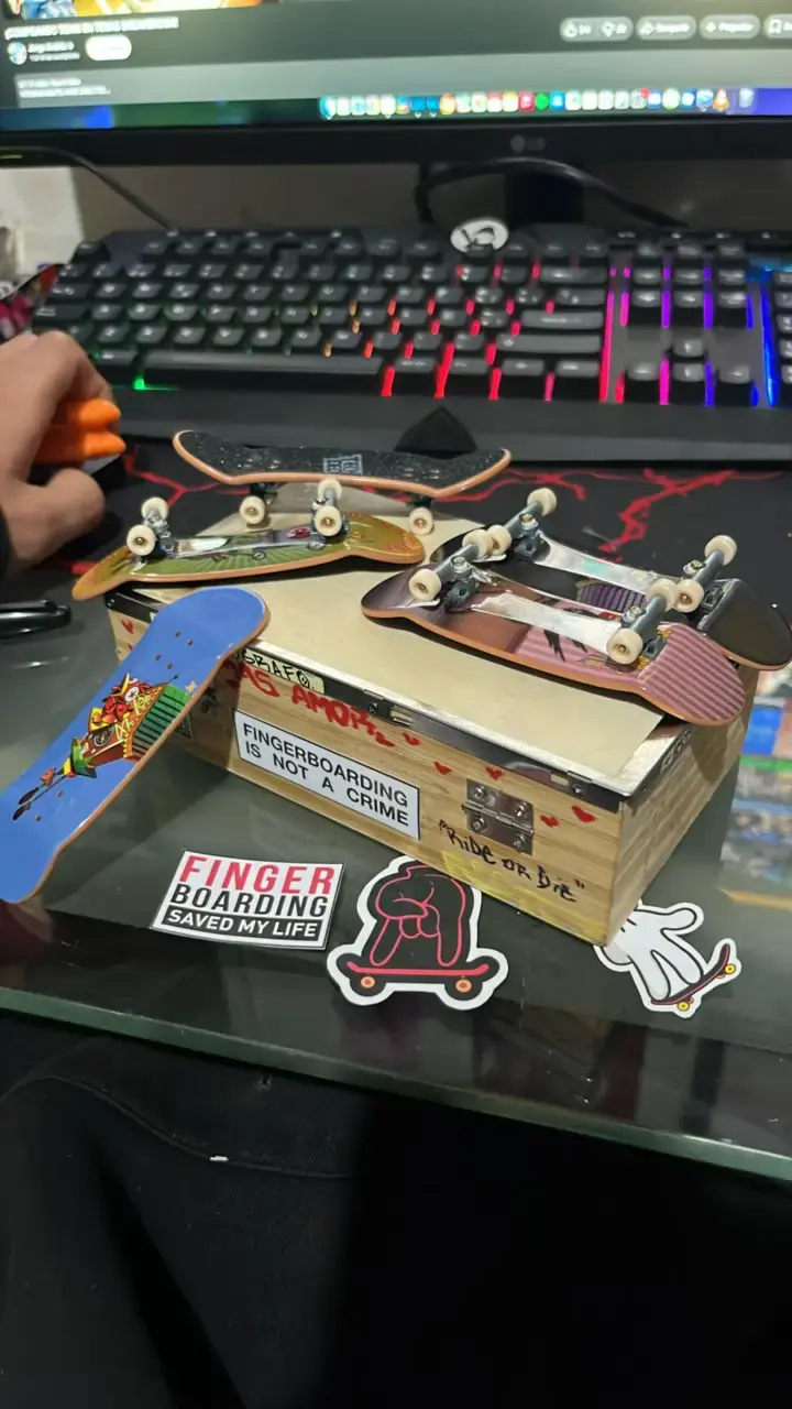 Set de 4 Fingerboards con Caja de Madera casera. - 3