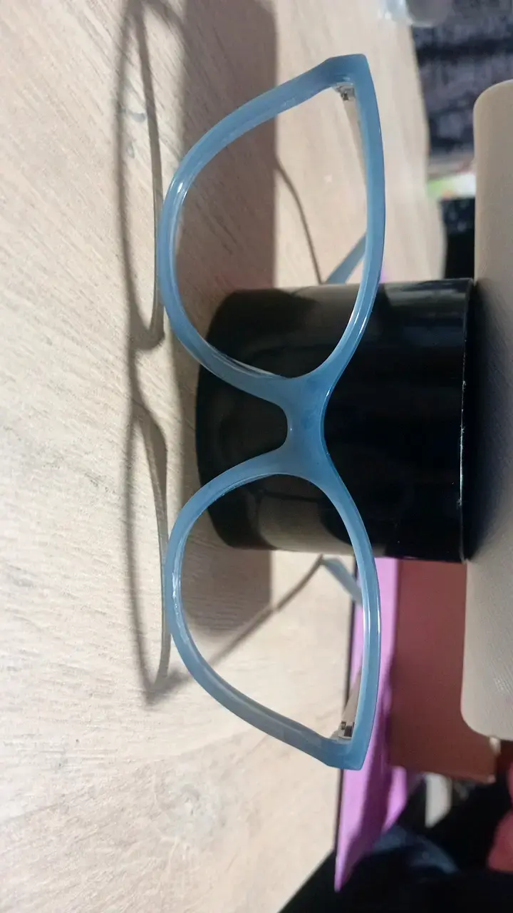 Estuche para gafas Michael Kors blanco y marcos - 6