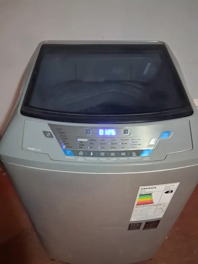 Lavadora automática carga superior LG 20kilos