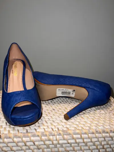 Zapatos de tacón azul elegantes - miniatura 6