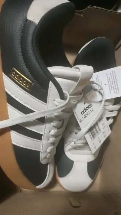 Zapatillas Adidas VL Court 3.0 blancas y negras - miniatura 2