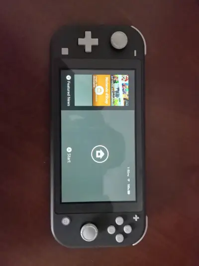 Consola Nintendo Switch Lite en perfecto estado - miniatura 2