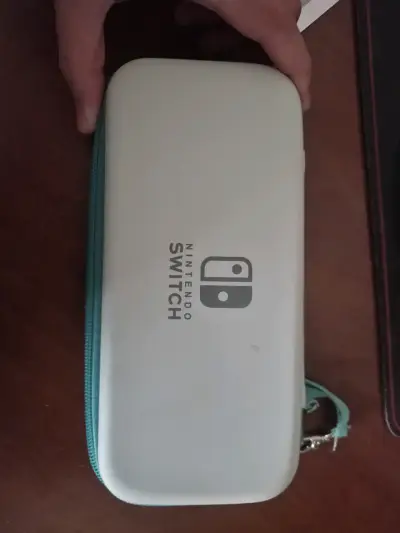 Consola Nintendo Switch Lite en perfecto estado - miniatura 4
