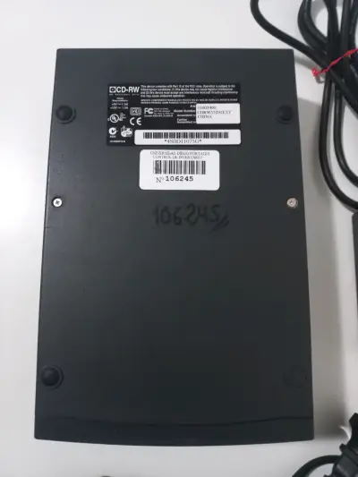 Unidad Iomega CDRW con adaptador - miniatura 4