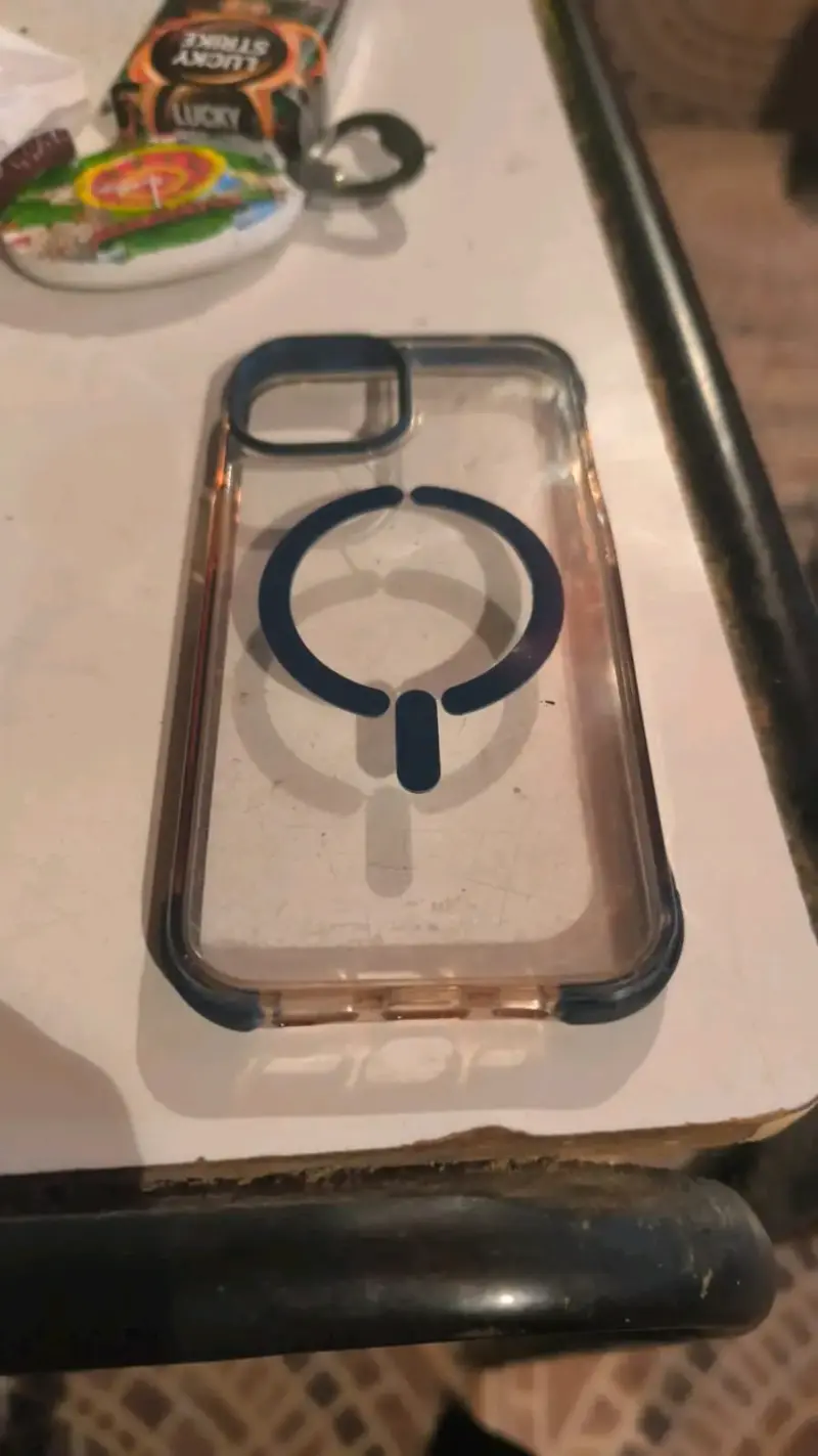 Funda transparente para iPhone con MagSafe