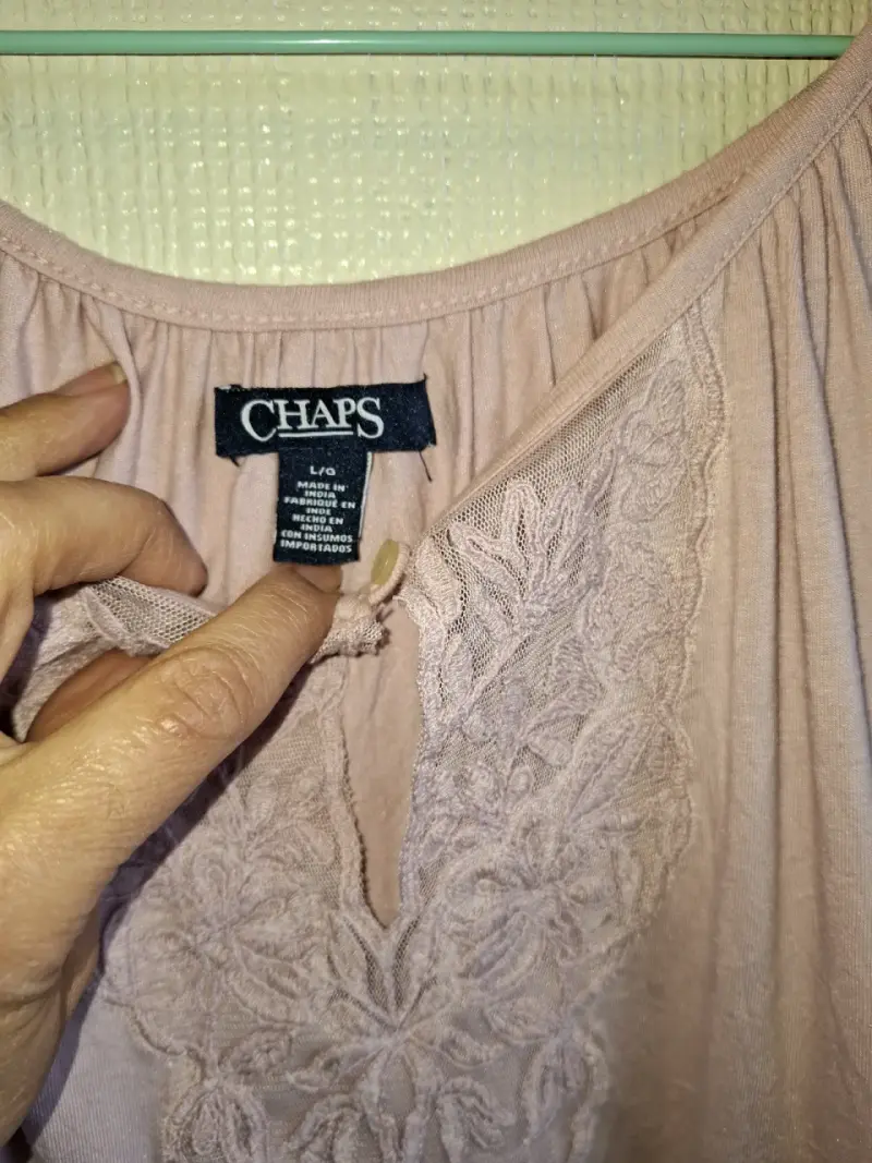 Blusa rosa con encaje para mujer - 3
