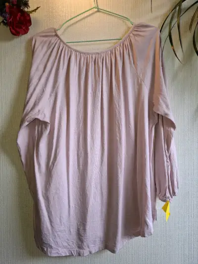 Blusa rosa con encaje para mujer - miniatura 5