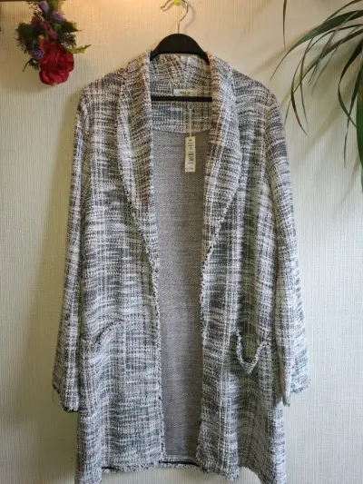 Cardigan de lana a cuadros para mujer - miniatura 1