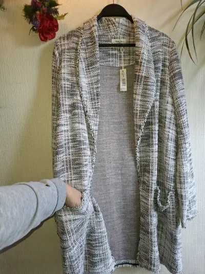 Cardigan de lana a cuadros para mujer - miniatura 2