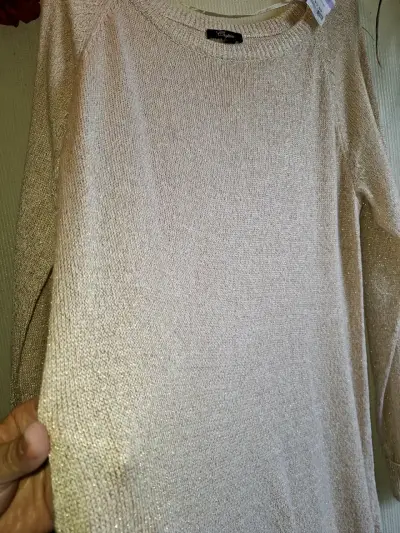 Suéter beige de mujer con brillo - miniatura 3