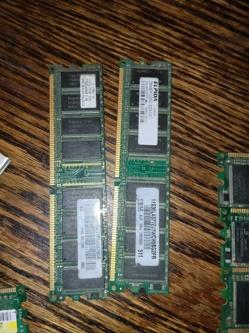 Memorias RAM Super Talent y Titan para PC - 2