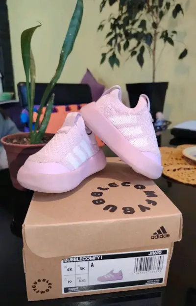 Zapatillas Adidas Bubblecomfy para niños rosadas - miniatura 1