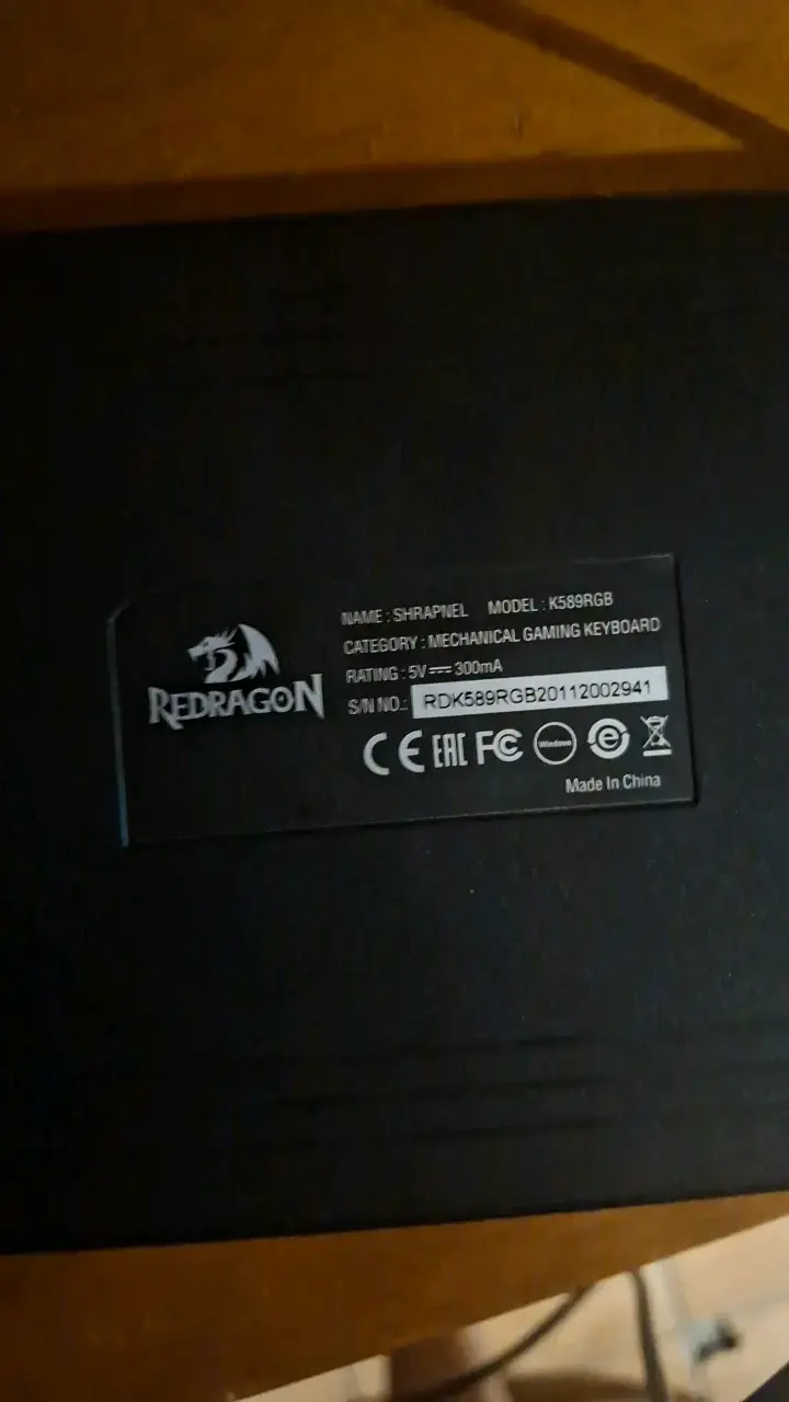 Teclado mecánico Redragon Shrapnel K589 RGB - 2