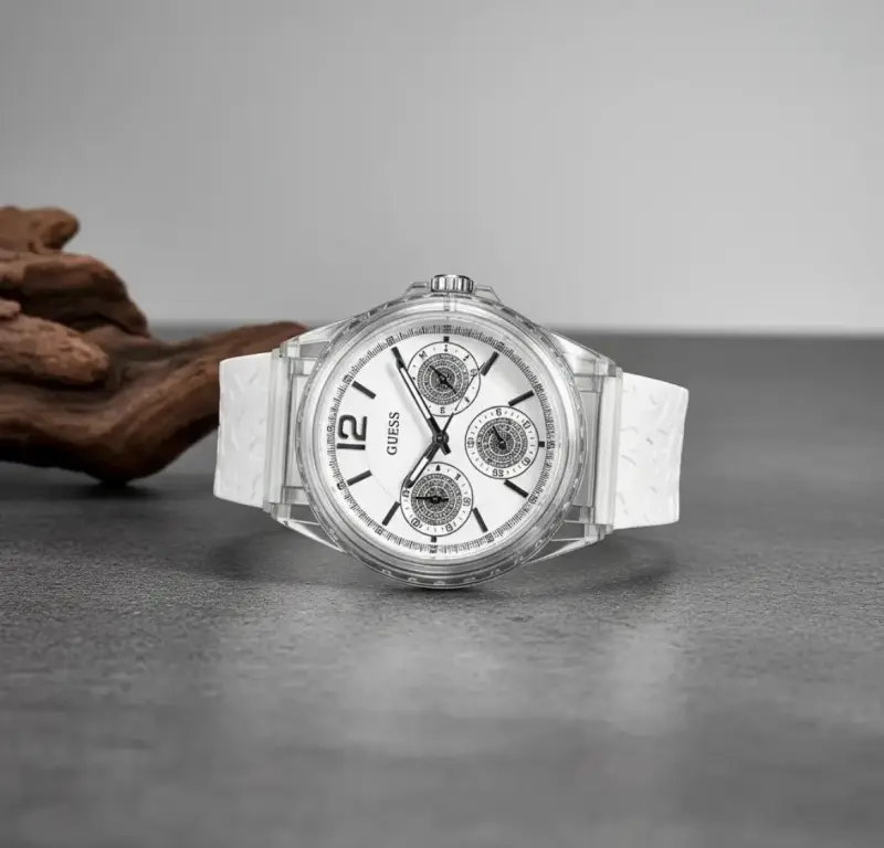 Reloj Guess blanco con detalles brillantes - 6