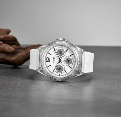 Reloj Guess blanco con detalles brillantes - miniatura 6